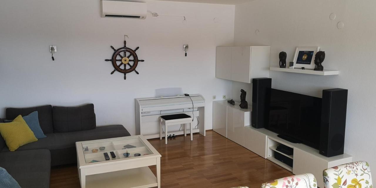Truly Mediterranean Apartment "Spark" Korčula Buitenkant foto